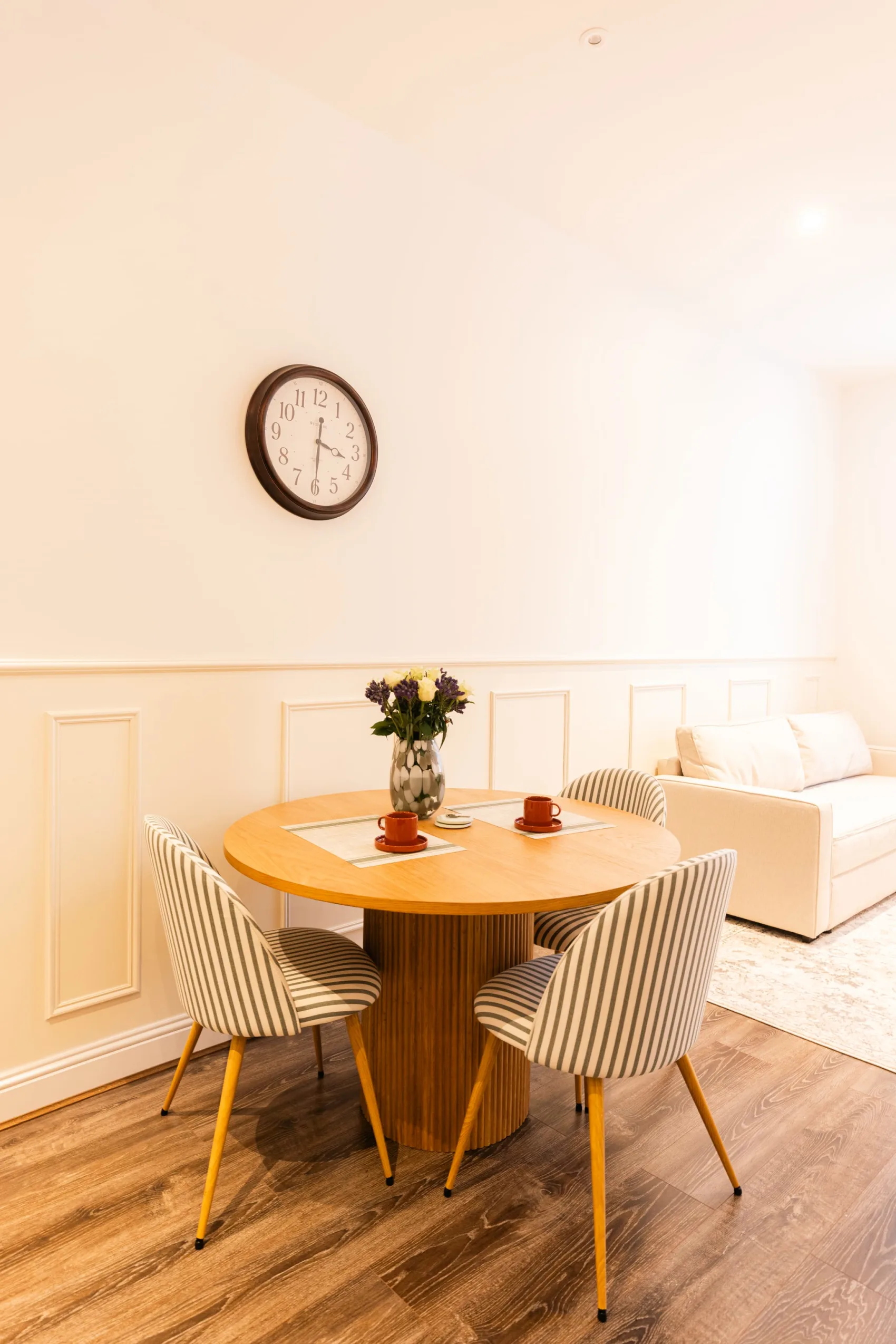 Apartment 3, photo 6 of 6