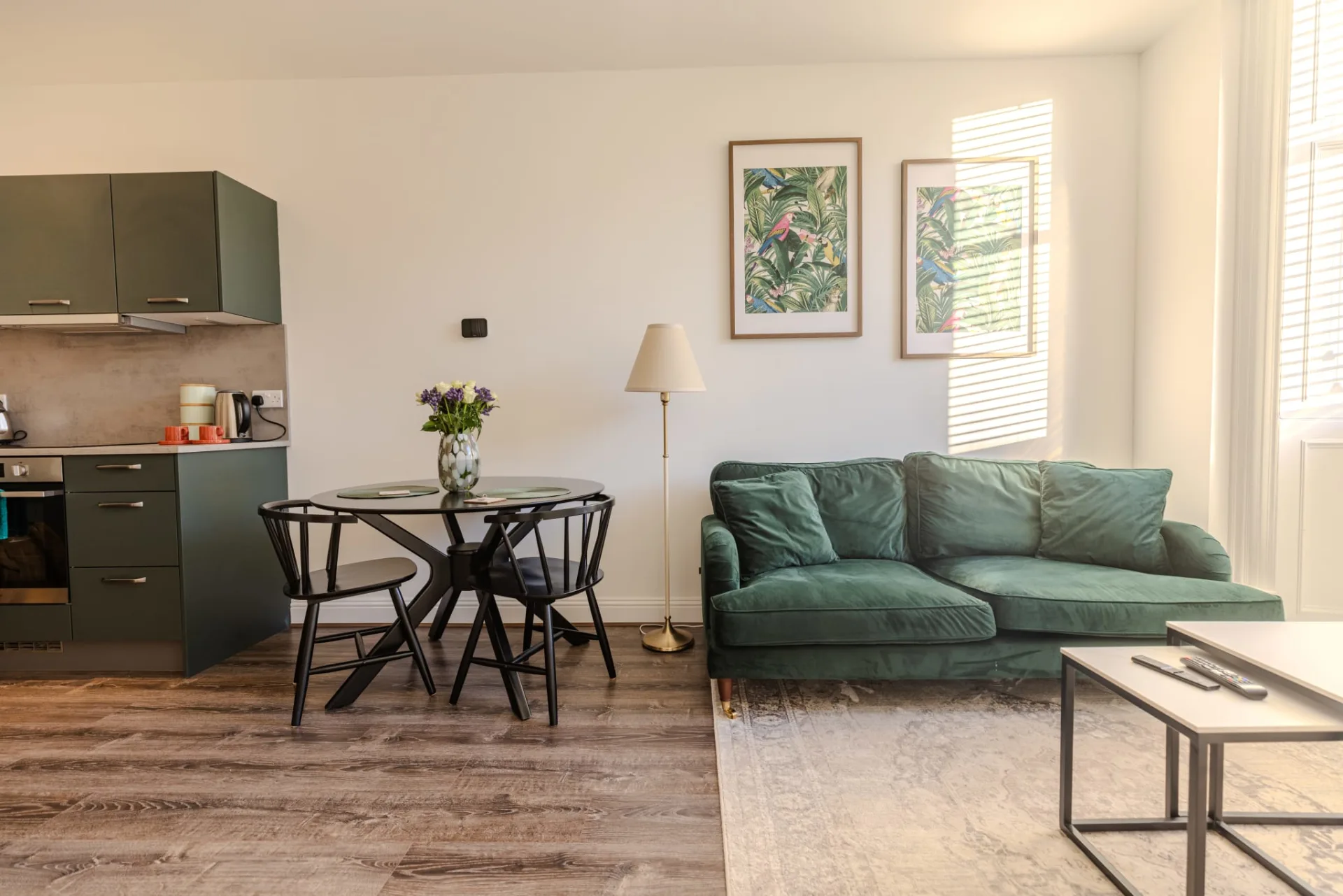 Apartment 5, photo 1 of 8