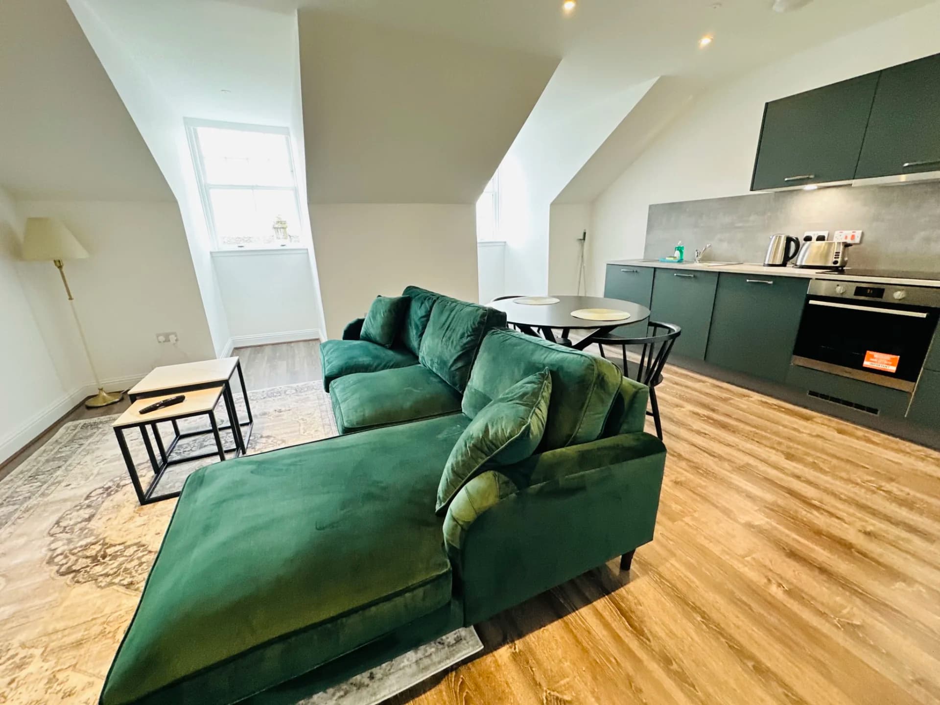 Penthouse 9 with Mountain View, photo 1 of 9